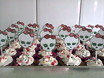 Monster High cupcakes